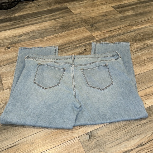 Old Navy Mid Rise Bootcut Jeans Size 22Short - Picture 5 of 5